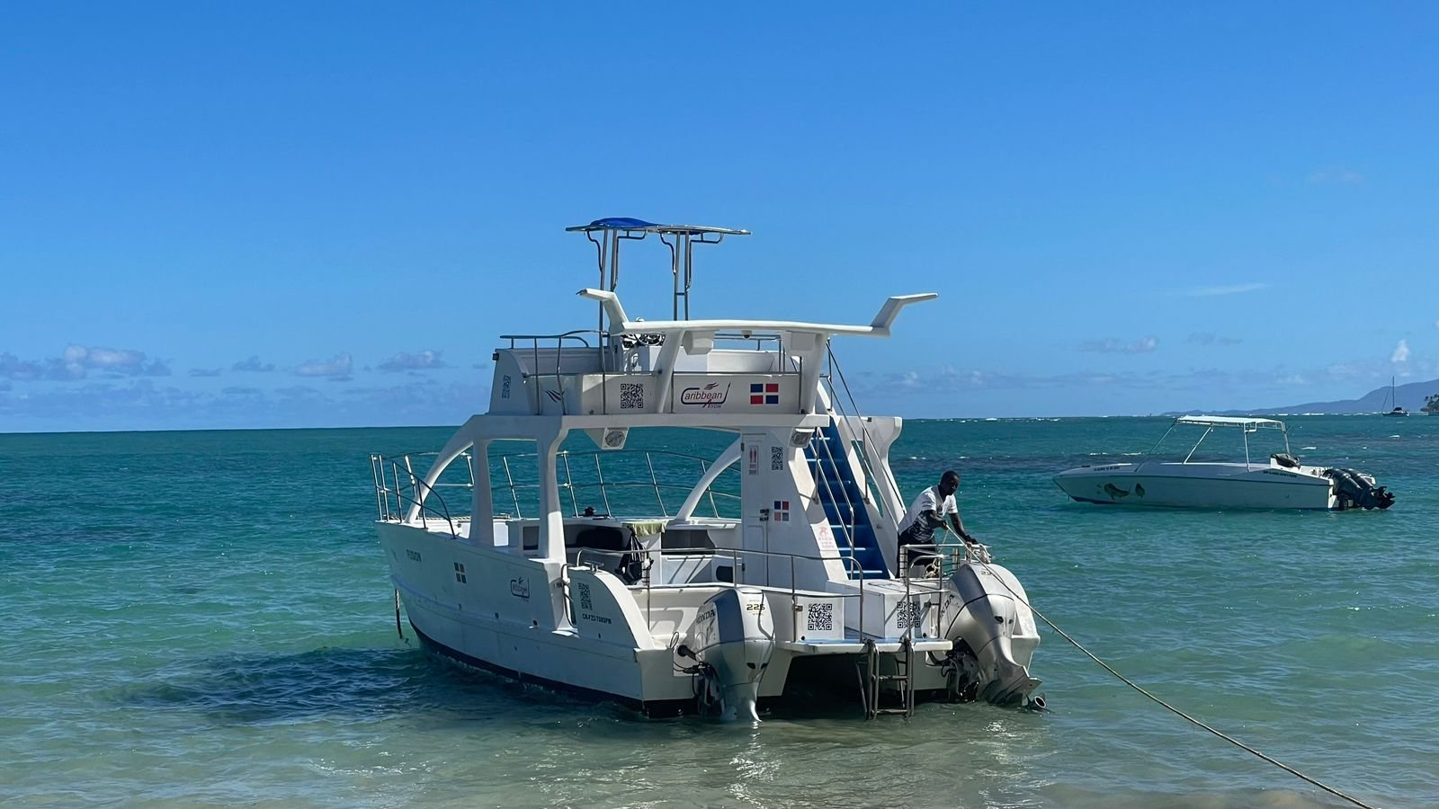 Catamarán charter boat